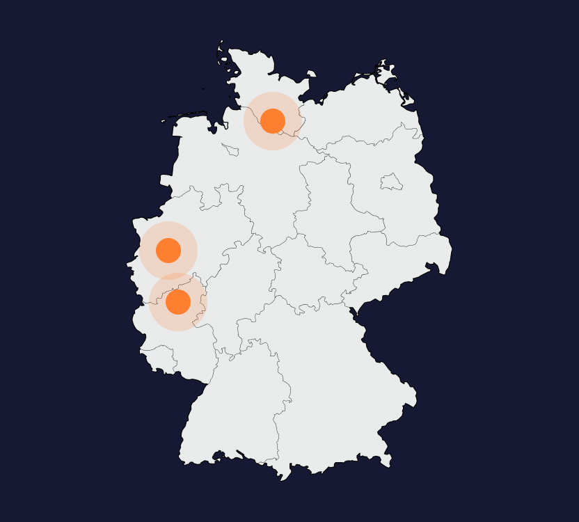 expertum - Karte von Deutschland mit drei orangefarbenen Kreisen, die jeweils Standorte im Norden, Westen und Südwesten markieren. Der dunkelblaue Hintergrund wirkt sachlich und hebt zentrale Regionen hervor, in denen expertum als industrieller Personaldienstleister tätig ist. Das Bild unterstreicht die Präsenz des Unternehmens in wichtigen Industriebereichen – sowohl für Bewerber auf der Suche nach einer Fachkarriere als auch für Unternehmen mit Personalbedarf oder Projektvorhaben.
